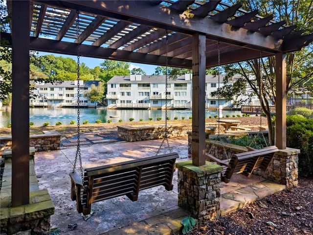 37 Muncy Court SE, Smyrna, GA 30080