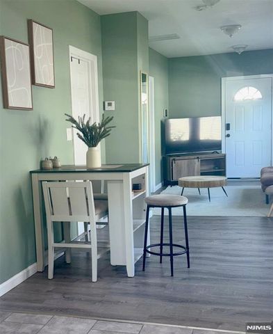 35 Bamford Place, Irvington, NJ 07111