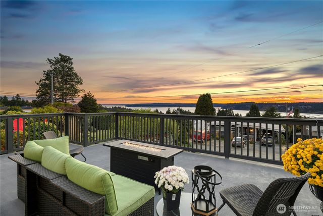 1307 N Cascade Avenue, Tacoma, WA 98406