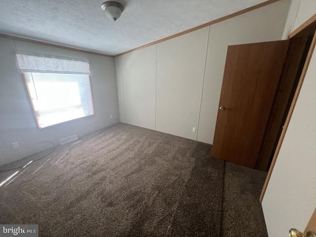 10 SHORT ST, Hamburg, PA 19526