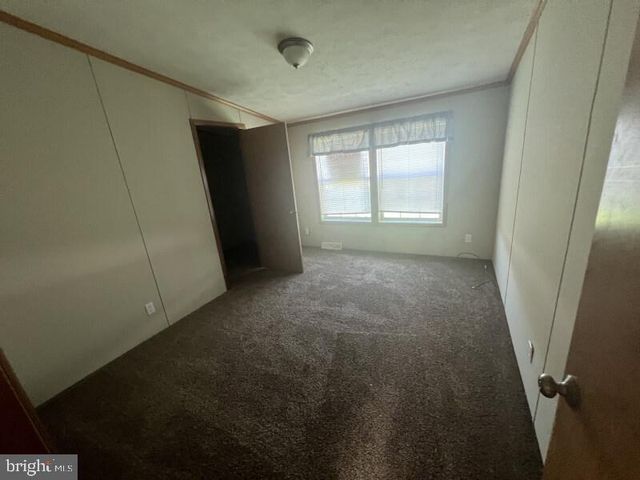 10 SHORT ST, Hamburg, PA 19526