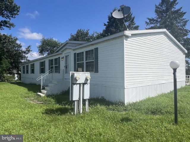 10 SHORT ST, Hamburg, PA 19526