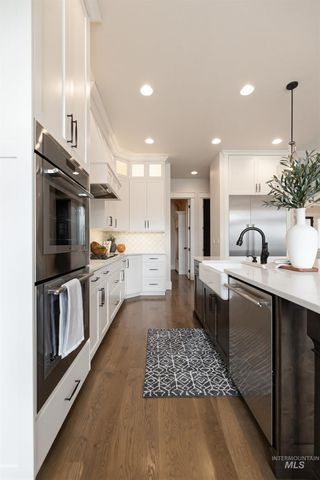 4301 W Ladle Rapids Street, Meridian, ID 83646