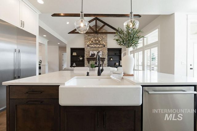 4301 W Ladle Rapids Street, Meridian, ID 83646