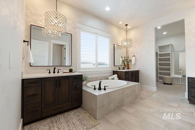 4301 W Ladle Rapids Street, Meridian, ID 83646