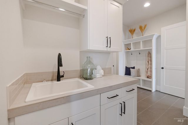 4301 W Ladle Rapids Street, Meridian, ID 83646