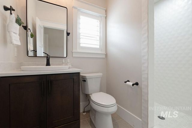 4301 W Ladle Rapids Street, Meridian, ID 83646