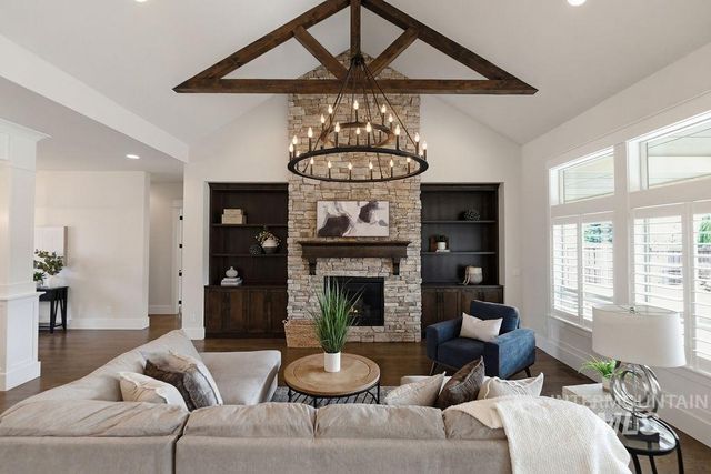 4301 W Ladle Rapids Street, Meridian, ID 83646