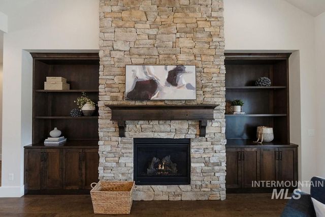 4301 W Ladle Rapids Street, Meridian, ID 83646