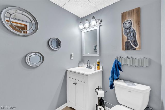 1159 E Robinson Avenue, Barberton, OH 44203