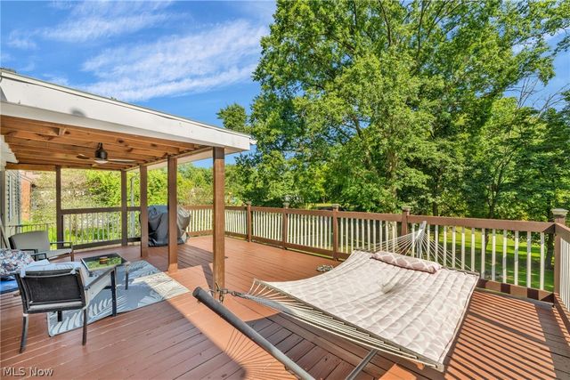 1159 E Robinson Avenue, Barberton, OH 44203