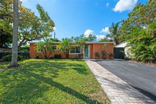 350 NE 59th St, Oakland Park, FL 33334