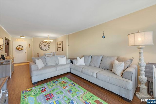 200 Division Street 6G, Cliffside Park, NJ 07010