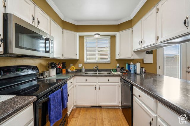 6215 S WESTBROOK DR, Taylorsville, UT 84129