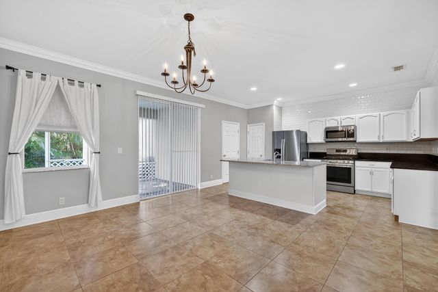 7865 15th Lane, Vero Beach, FL 32966
