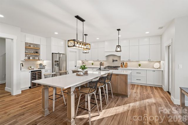 675 Reliance Court, Tega Cay, SC 29708