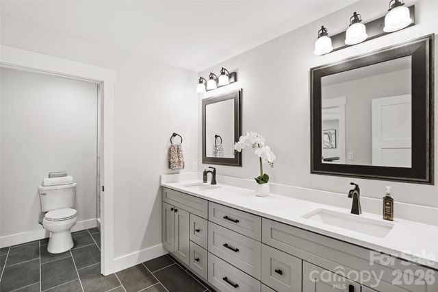 675 Reliance Court, Tega Cay, SC 29708