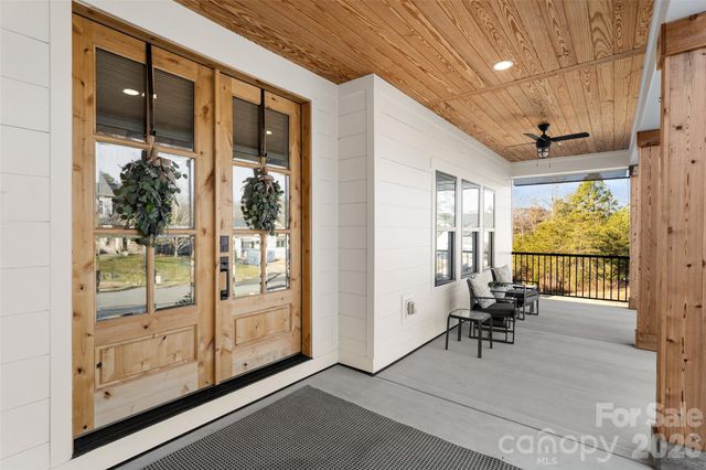 675 Reliance Court, Tega Cay, SC 29708