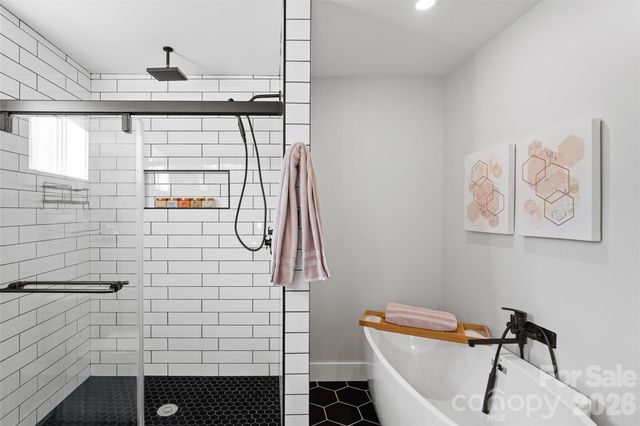 675 Reliance Court, Tega Cay, SC 29708