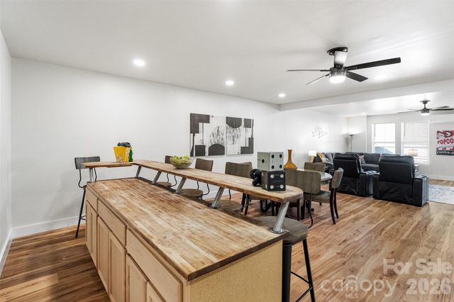 675 Reliance Court, Tega Cay, SC 29708