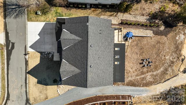 675 Reliance Court, Tega Cay, SC 29708