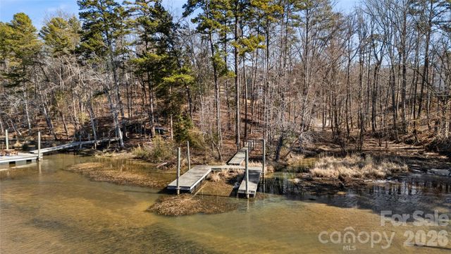 675 Reliance Court, Tega Cay, SC 29708