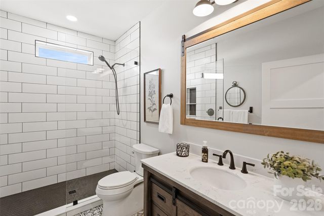 675 Reliance Court, Tega Cay, SC 29708