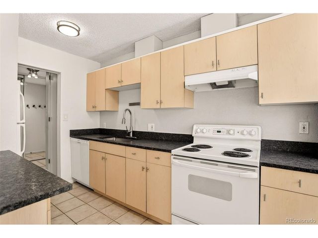 2500 S York St 401, Denver, CO 80210