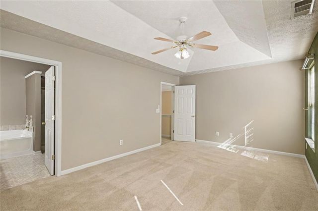 312 Jasmine Drive, Locust Grove, GA 30248
