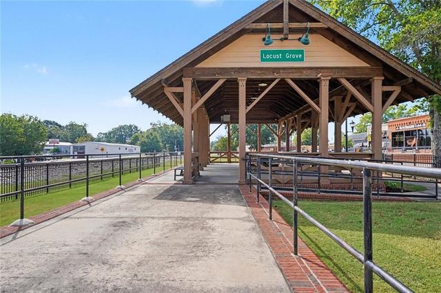 312 Jasmine Drive, Locust Grove, GA 30248