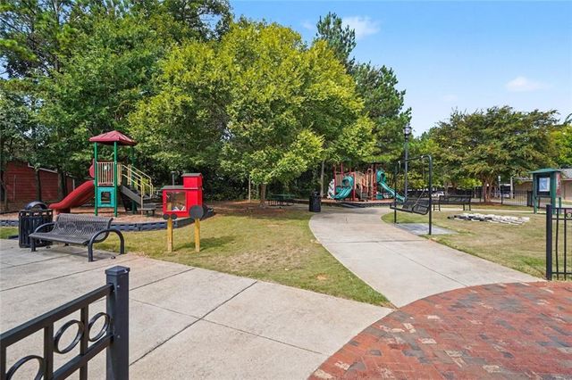 312 Jasmine Drive, Locust Grove, GA 30248