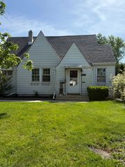 3035 Peoria Street, Steger, IL 60475