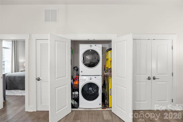 935 McAlway Road 102, Charlotte, NC 28211