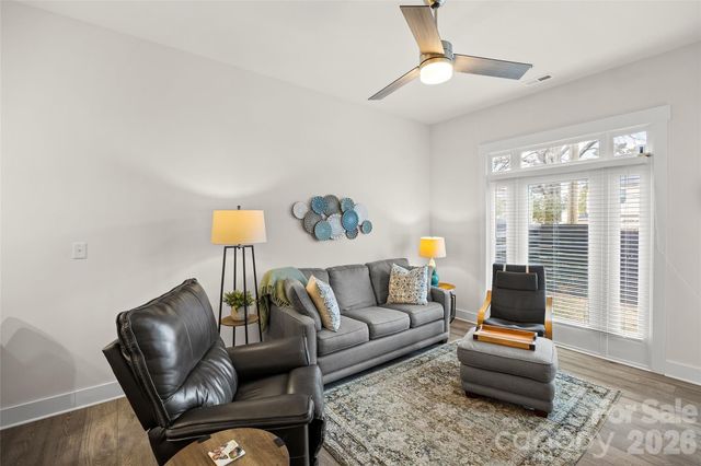 935 McAlway Road 102, Charlotte, NC 28211