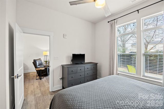 935 McAlway Road 102, Charlotte, NC 28211