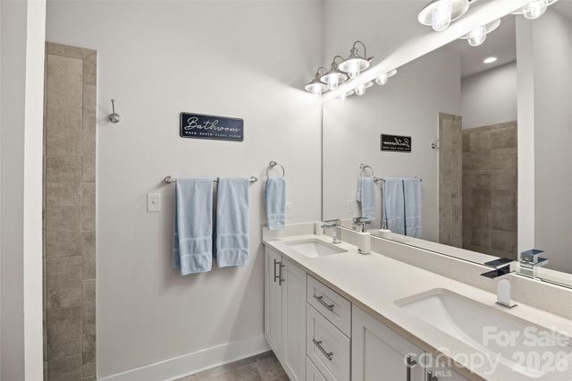 935 McAlway Road 102, Charlotte, NC 28211