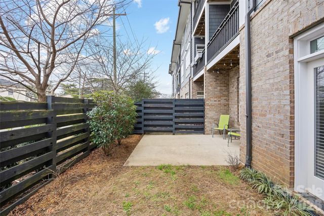 935 McAlway Road 102, Charlotte, NC 28211