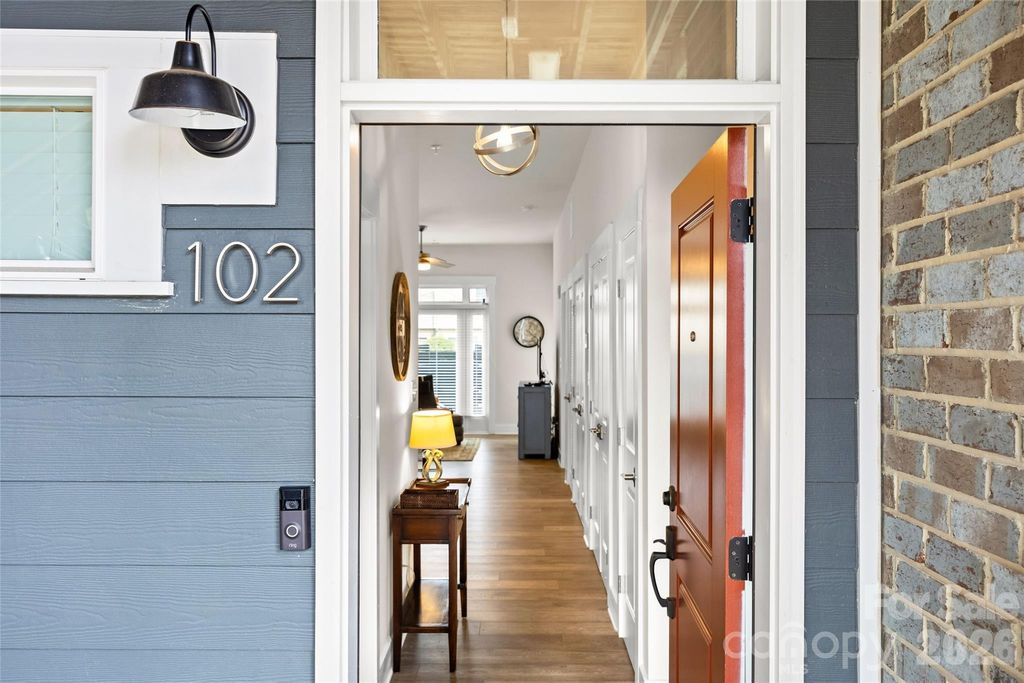 935 McAlway Road 102, Charlotte, NC 28211