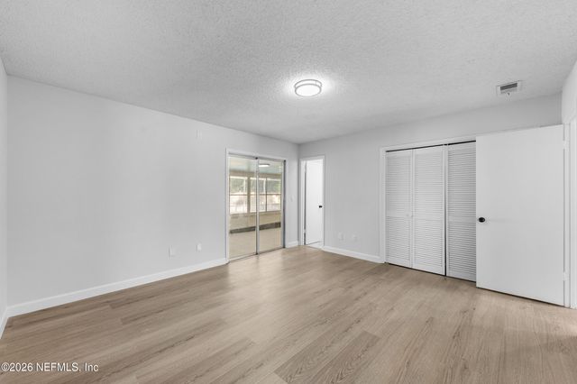 10644 LA MANCHA Avenue, Jacksonville, FL 32257