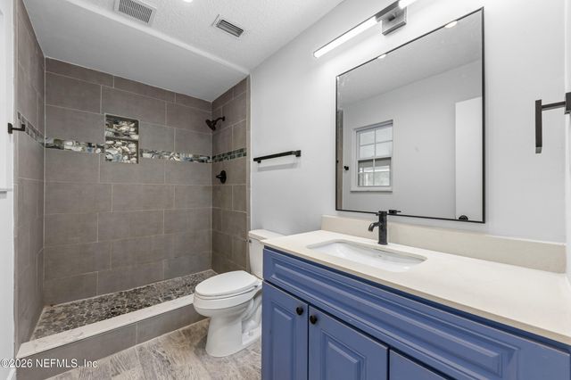 10644 LA MANCHA Avenue, Jacksonville, FL 32257