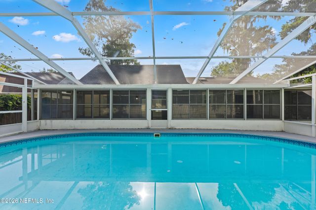 10644 LA MANCHA Avenue, Jacksonville, FL 32257