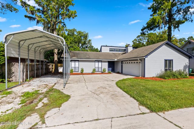10644 LA MANCHA Avenue, Jacksonville, FL 32257