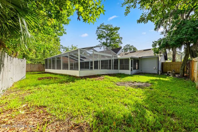 10644 LA MANCHA Avenue, Jacksonville, FL 32257