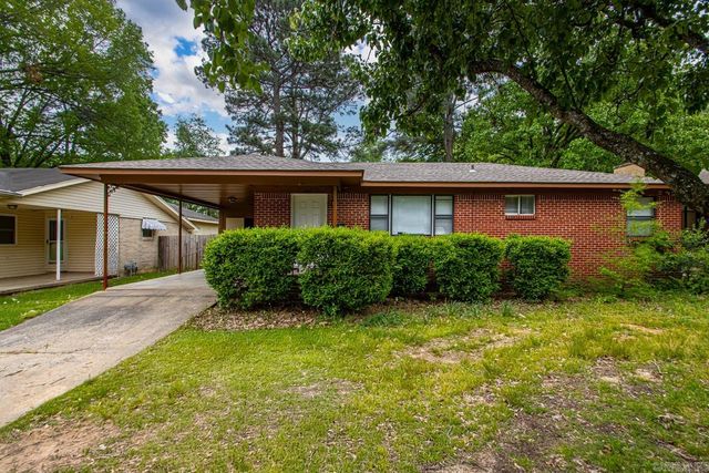 6815 W 34 Street, Little Rock, AR 72204