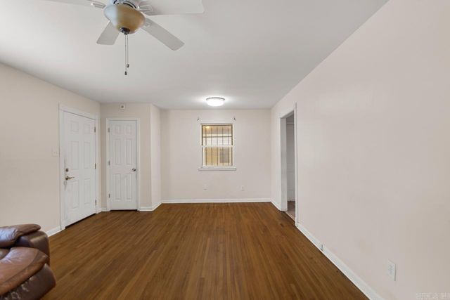 6815 W 34 Street, Little Rock, AR 72204