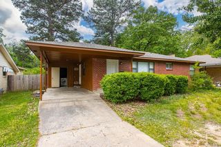 6815 W 34 Street, Little Rock, AR 72204