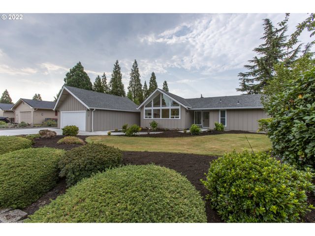 1310 Nw GREENBRIAR Pl, Mc Minnville, OR 97128