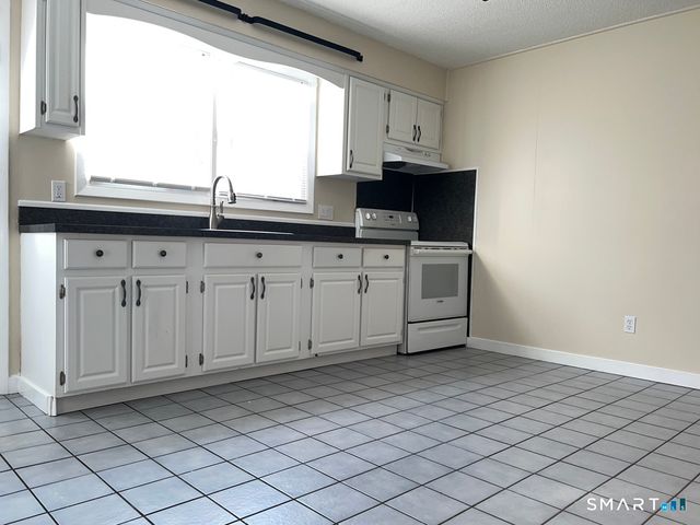 8 Roma Street 8, East Haven, CT 06512