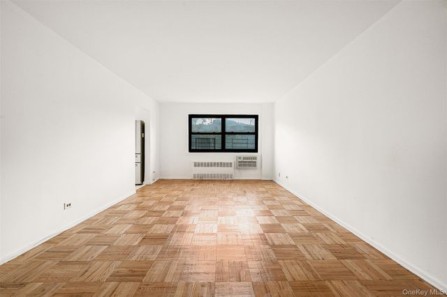 94-30 60th Avenue 1H, Elmhurst, NY 11373