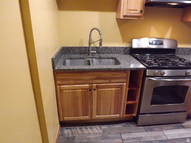 7478 W WASHINGTON, Magna, UT 84044